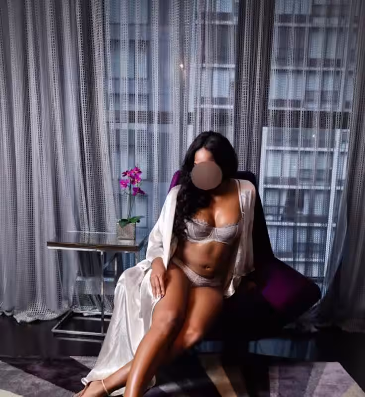 Escort/Massage/S&M Tyra in Chicago, IL