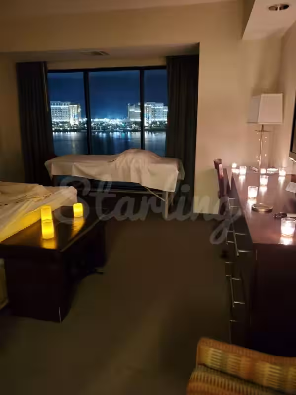 Unicorn / Starling - Massage in Chicago, IL