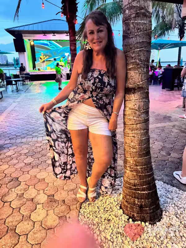 Escort/Massage SueZQ in Clearwater, FL