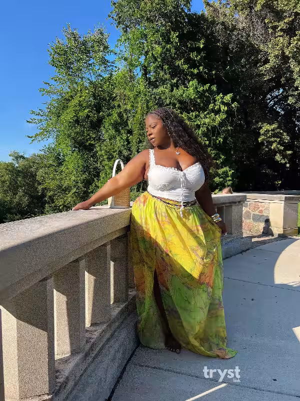 Escort Princess 38k / Chloe Santiago / Princess Chloe in Detroit, MI