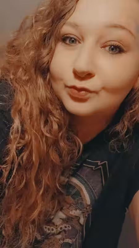 Escort Chloe / Chloeblue83 in Edison, NJ