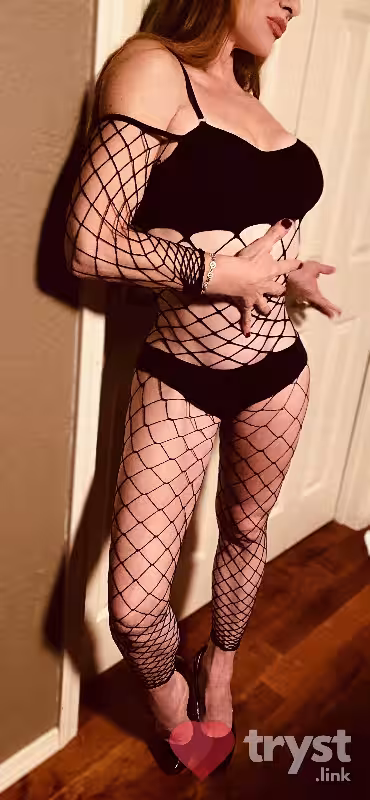 Ginger Doll and Alexa