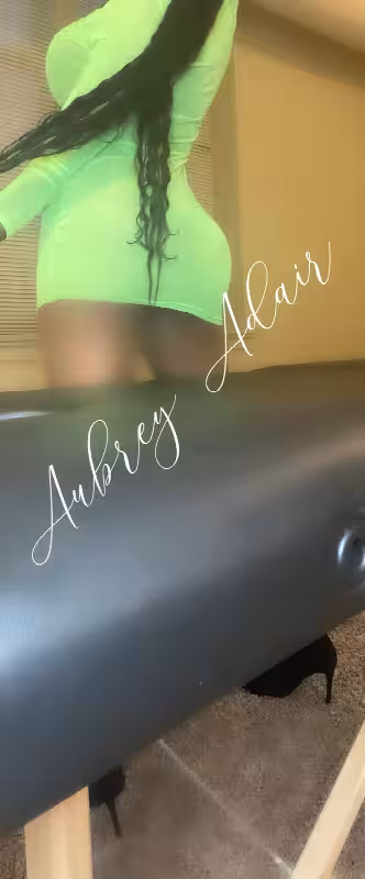 Aubrey Adair / Trya Monroe