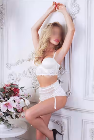 Celina - Escort/Massage in Los Angeles, CA
