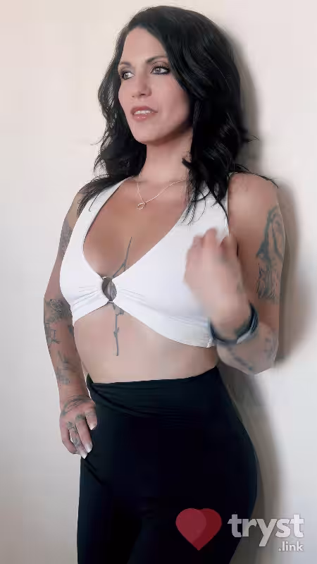 Alora Vale - Escort/Massage/S&M in Los Angeles, CA