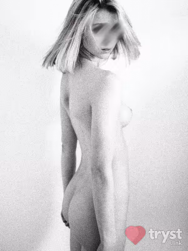 Dasha Wolfe