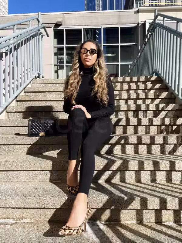 Valentina Rosales / Vanessa / Jessica Milano