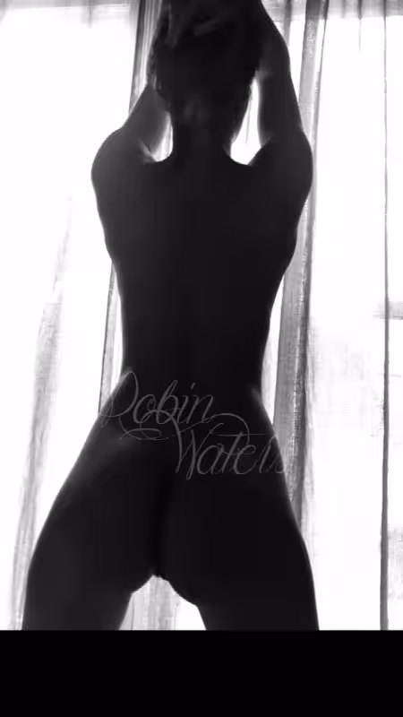 Massage Robin Waters in Minneapolis, MN