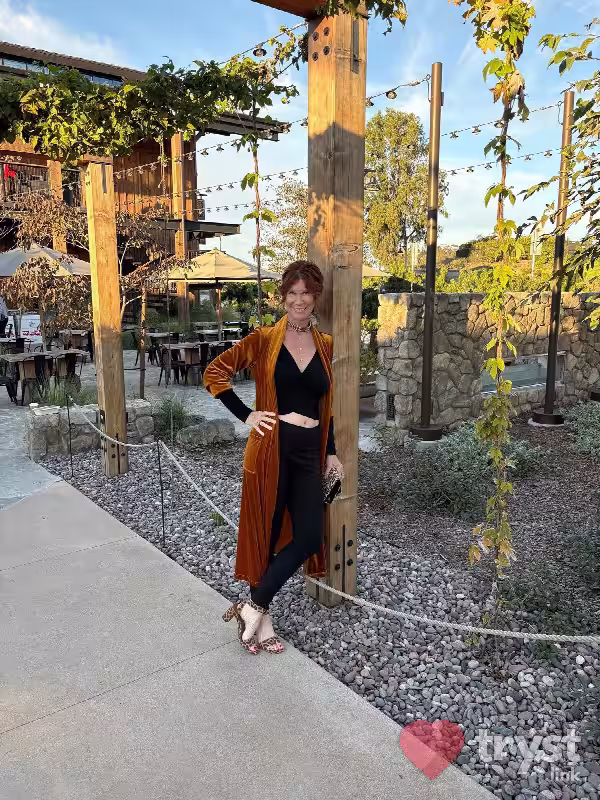 Massage Juliana McLovitt in Oceanside, CA