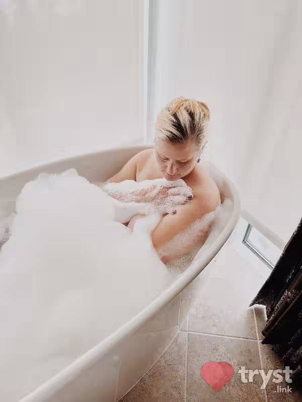 Escort/Massage/S&M Seraphina Mature in Philadelphia, PA