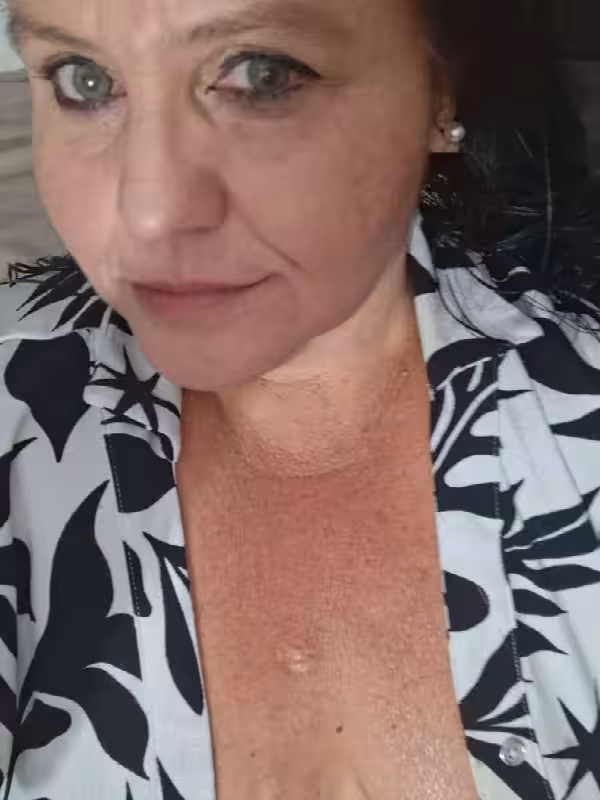 Selma Naughty Milf