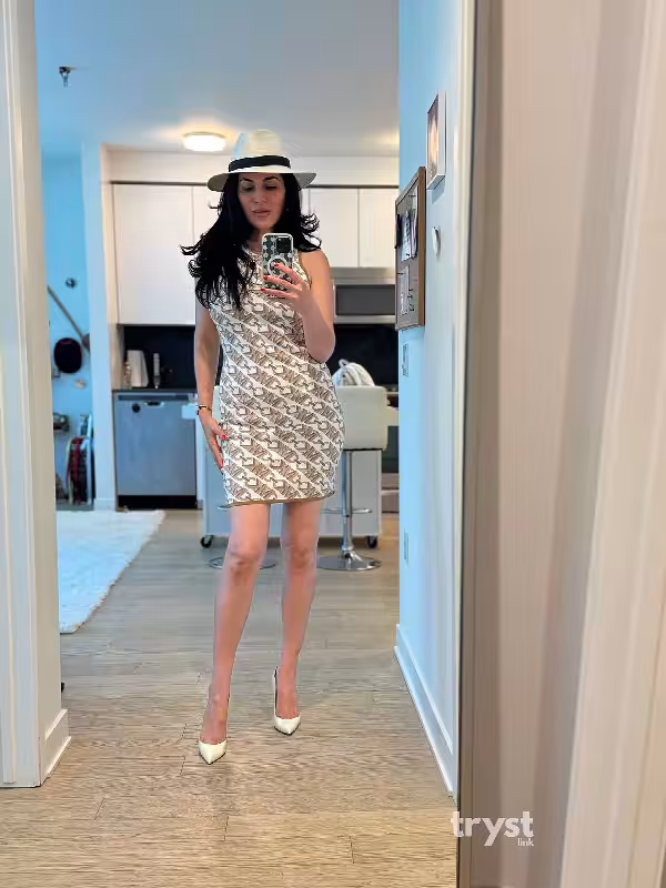 Escort/Massage Valentina Ricci in San Francisco, CA