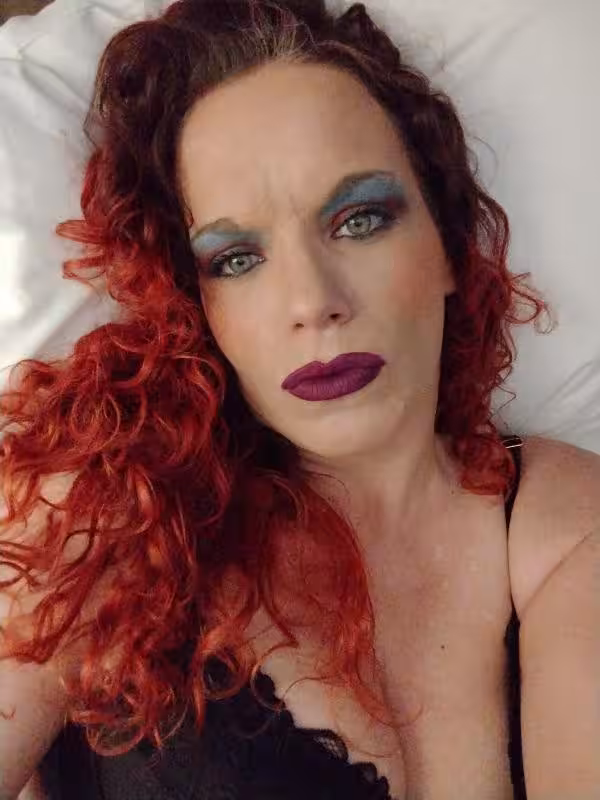 Dixie - Escort/Massage in Schaumburg, IL