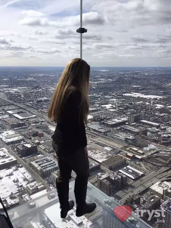 Anna Lynn / Sweet Petite / Secret Crush - Massage in Schaumburg, IL
