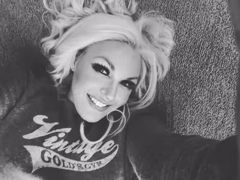 Alena Winters and Raquel Reigns