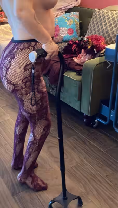 Escort/Massage Buttons Berry in St. Petersburg, FL