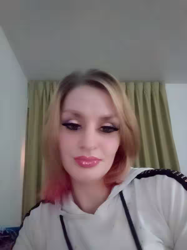 Sara - Escort in Trenton, NJ