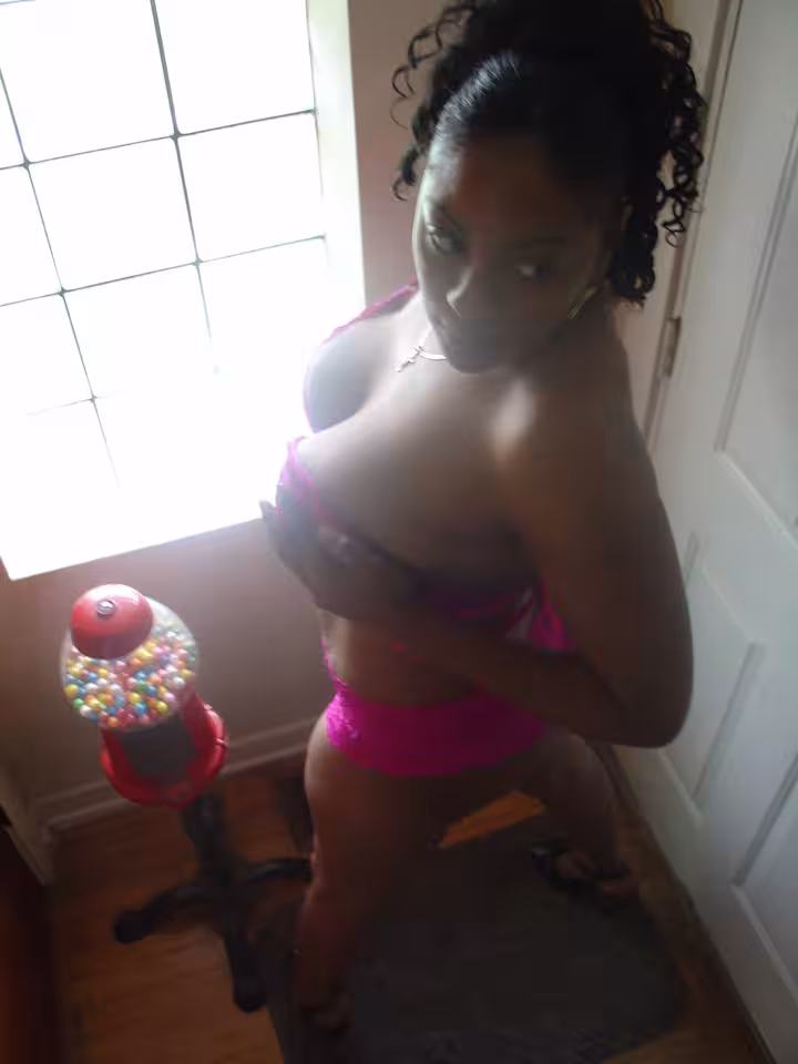 Vanessa Waters | Escort | 773-815-5523 | Philadelphia