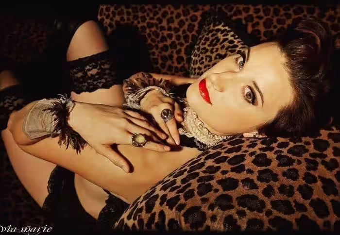 Los Angeles | 646-397-1810 | Luxaura | Massage