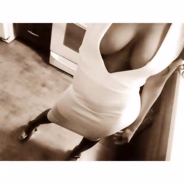 Escort | Schaumburg | Cali | Miss Alexis