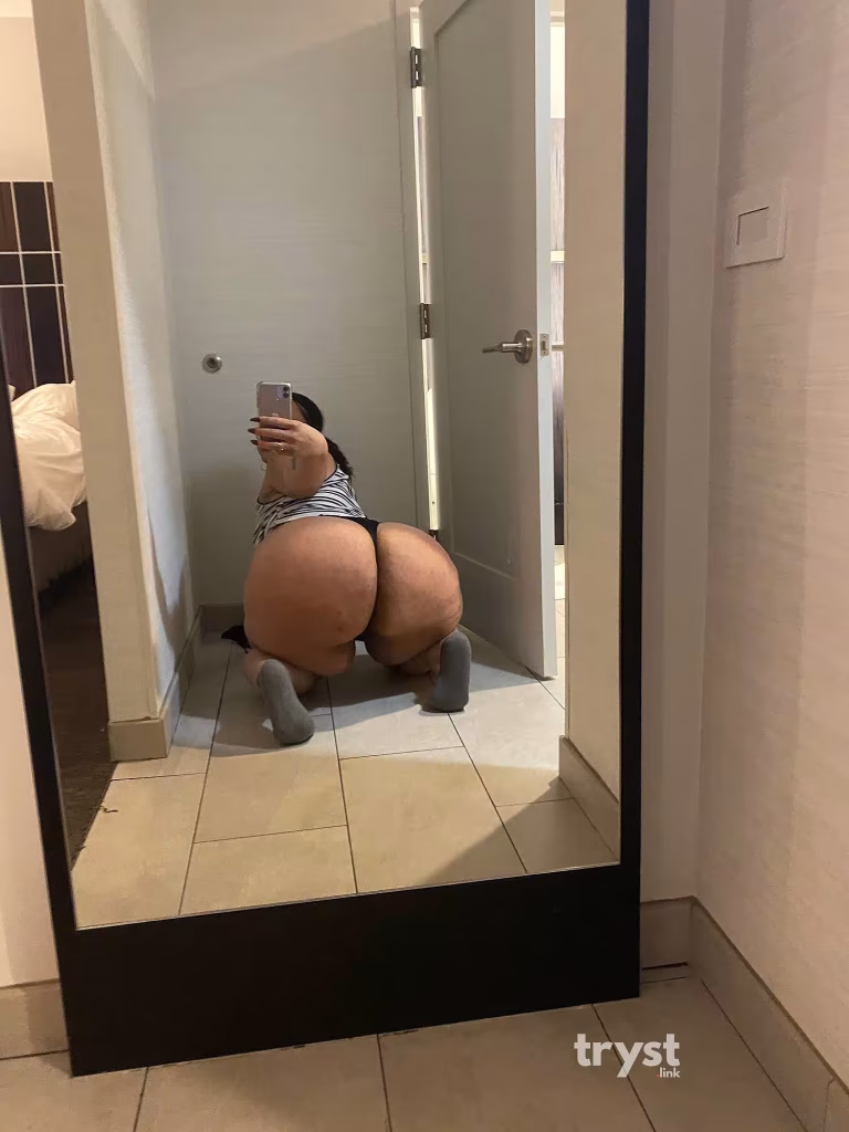 Escort | Alexandria | Monica Bunz | 619-651-0520