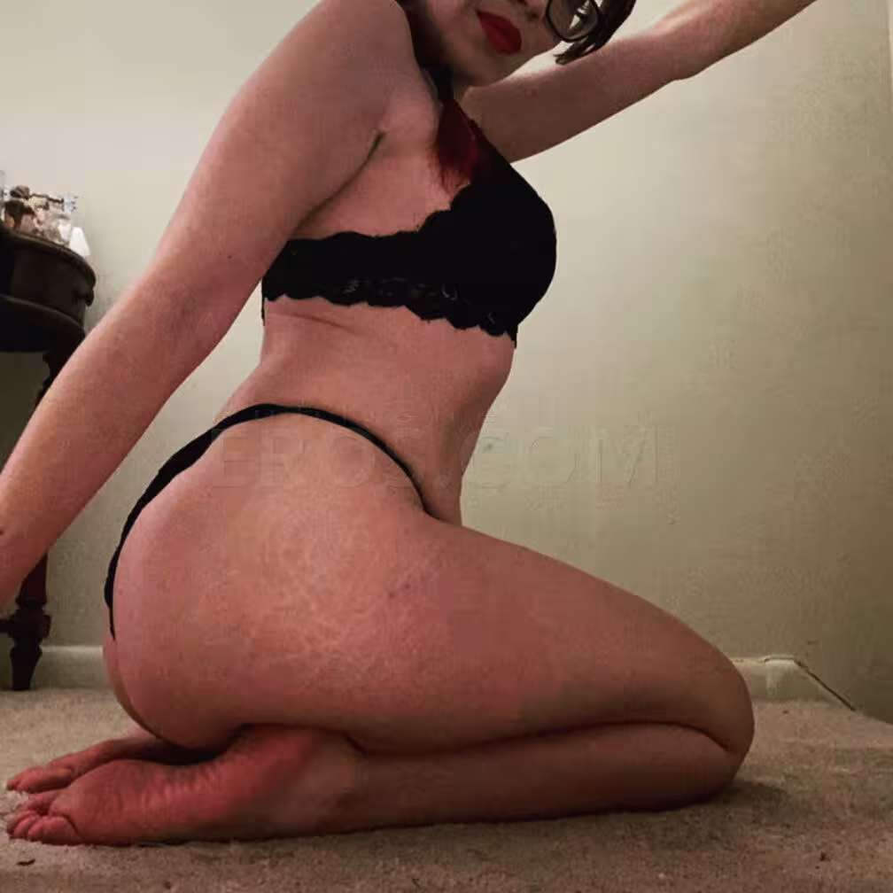 Hartford | Escort | Bree Snow | 860-542-8448