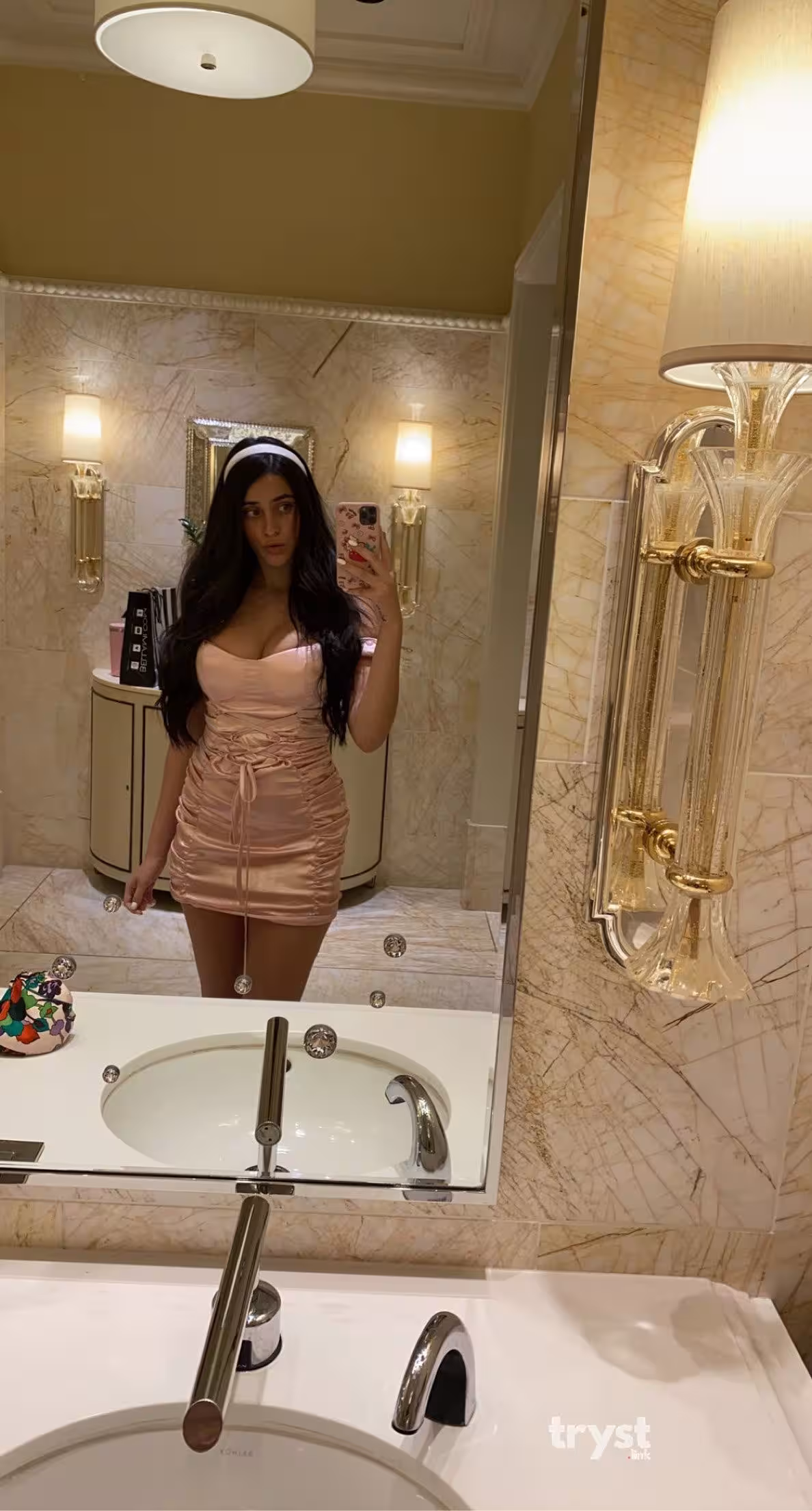 Los Angeles | 323-806-1019 | Angelique Gunn | Escort