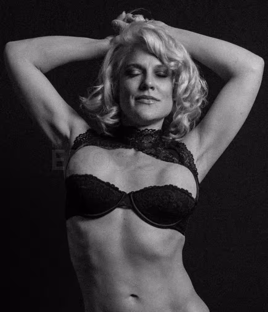 Marilyn Redd | Chicago | Escort