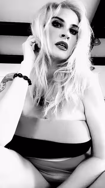 Cammy James | Escort | Orlando | 352-551-3489