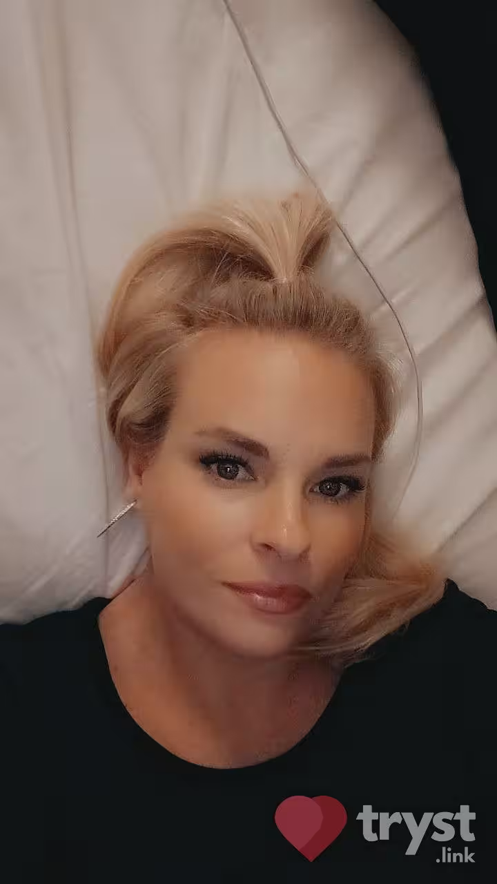 Paige | Escort | 561-974-6493 | Boca Raton