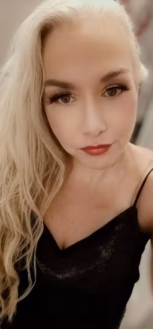 Kansas City | Emmie | 913-666-8885 | Escort