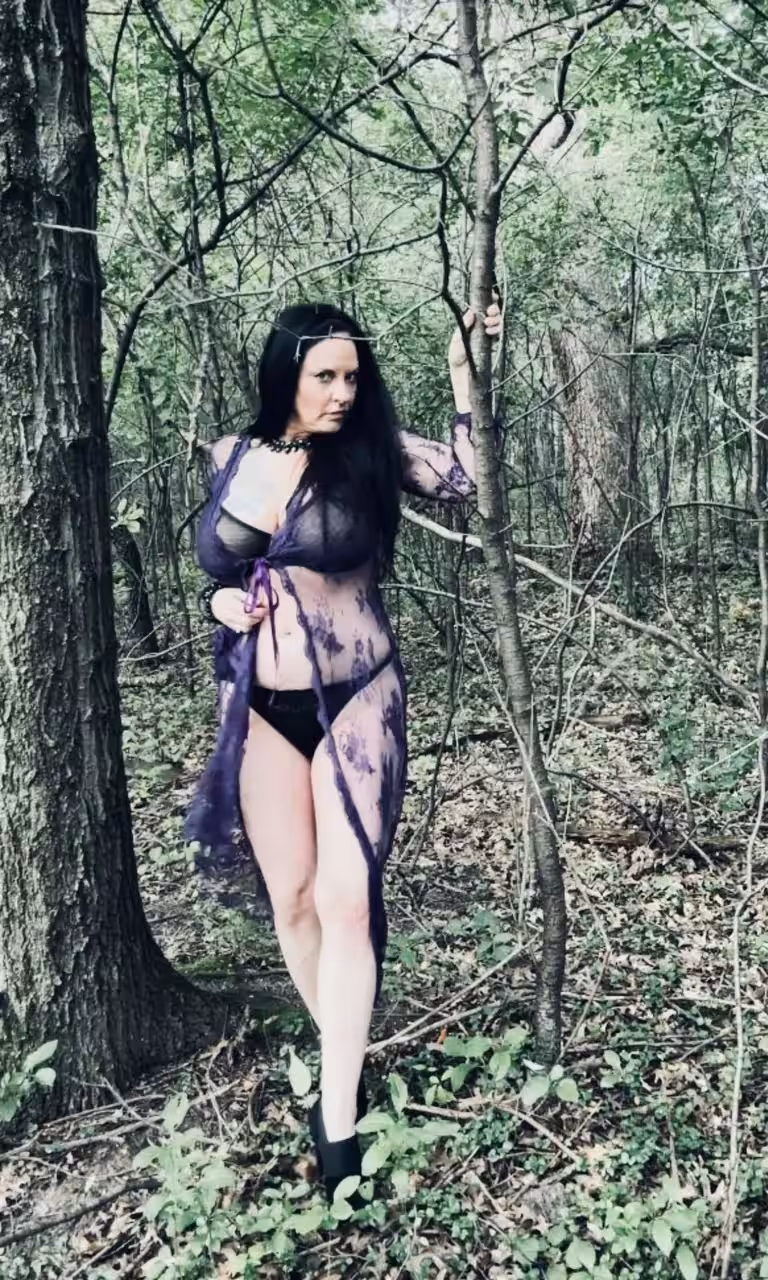 Molly | 612-475-0315 | Escort | Minneapolis