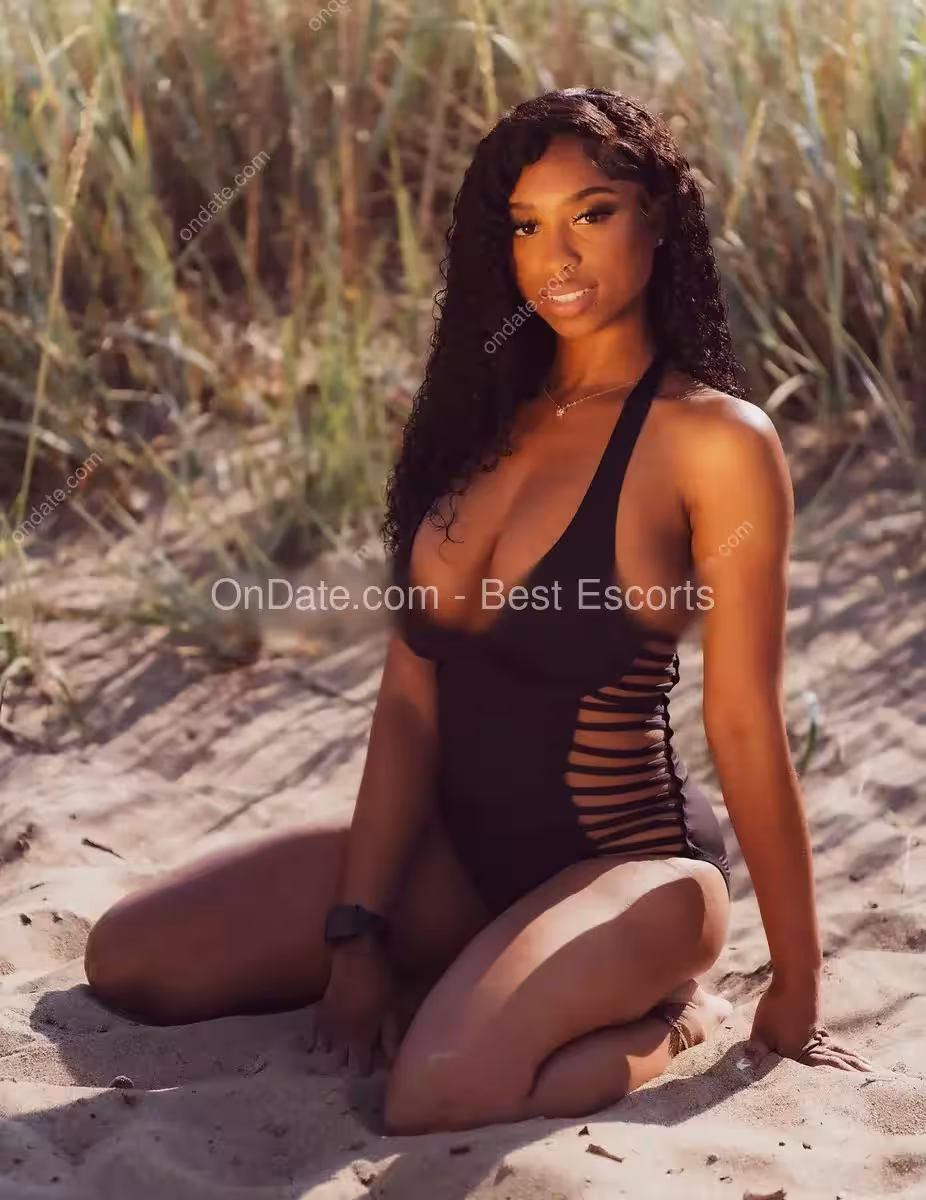 920-757-3192 | Escort | Chicago | Paradise