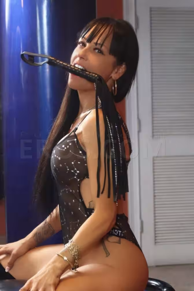 Orlando | 561-370-4451 | Della | Escort