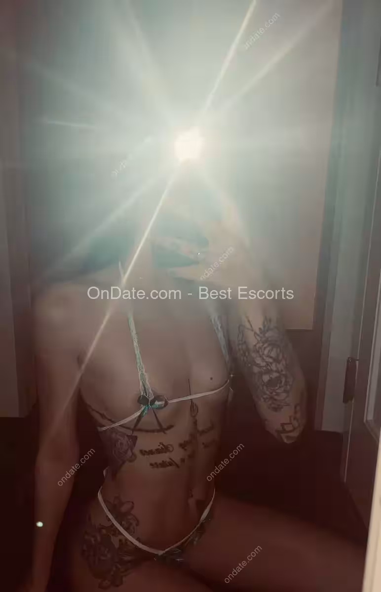 Reign | 434-406-5215 | Washington | Escort