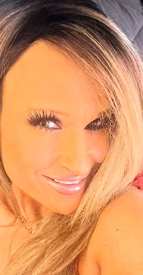 Syeira Pink | Robynn | Escort | 469-464-8173 | Dallas