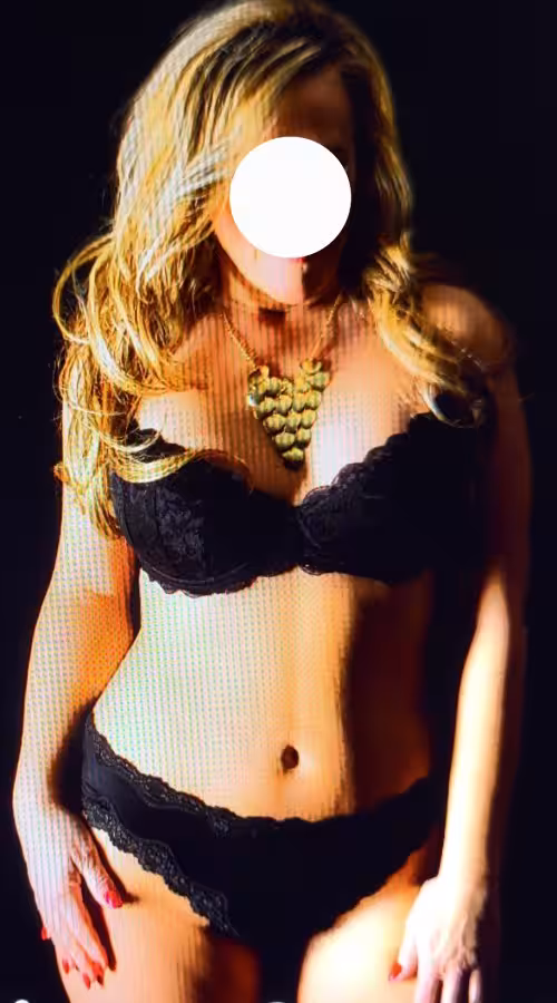 Cleveland | Cassandra Dahl | Escort | 330-432-3339