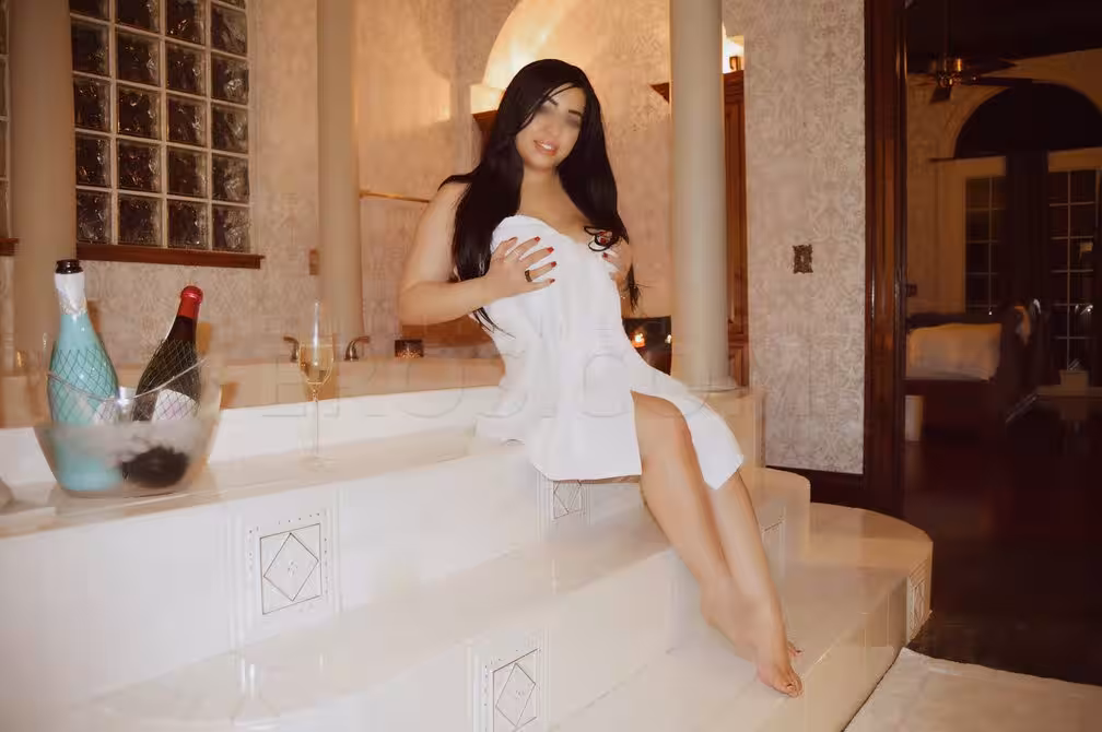 Tampa | Escort | Nicole Chanel | Classy Rose