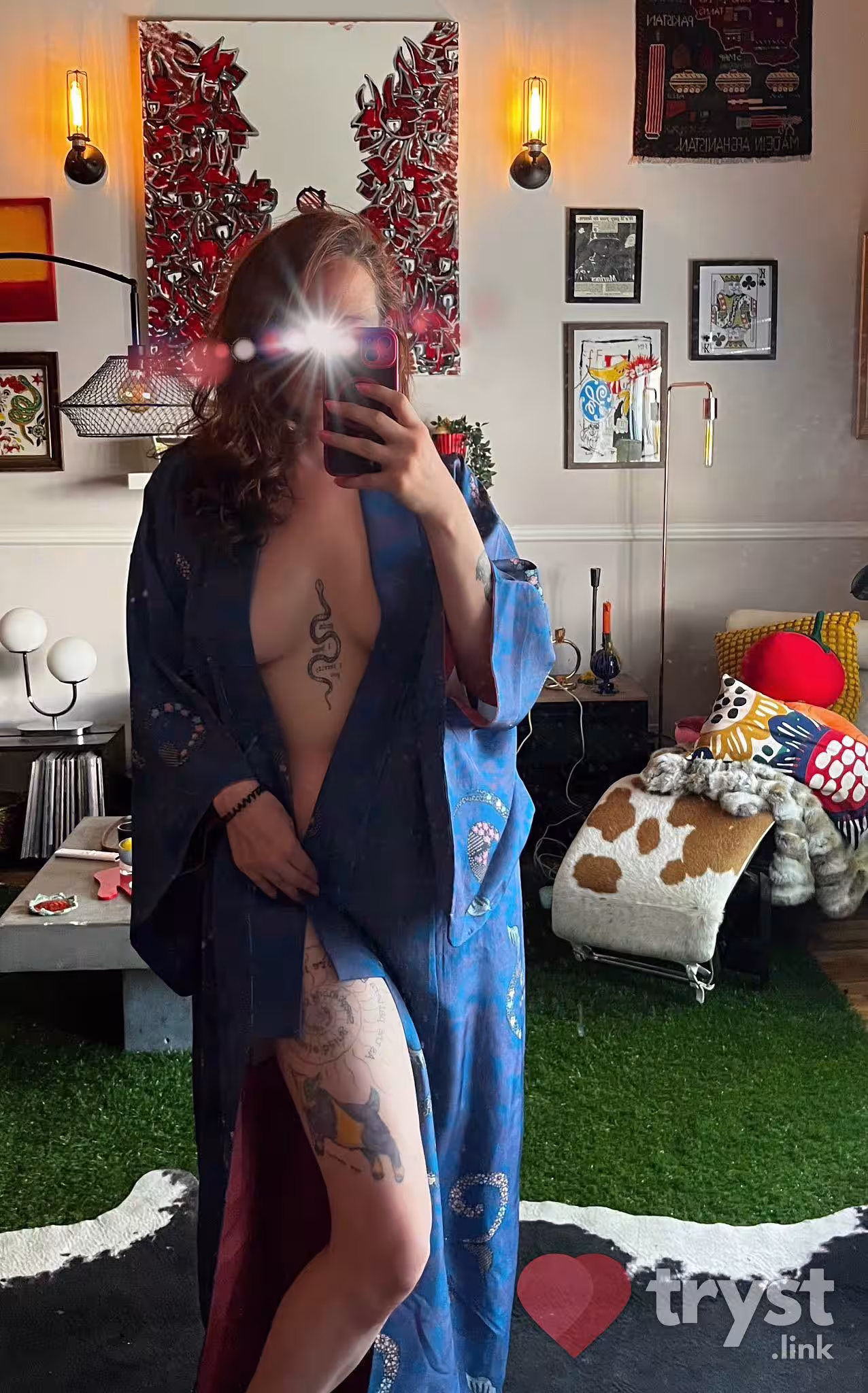 Memphis | Eliza Claire | Escort