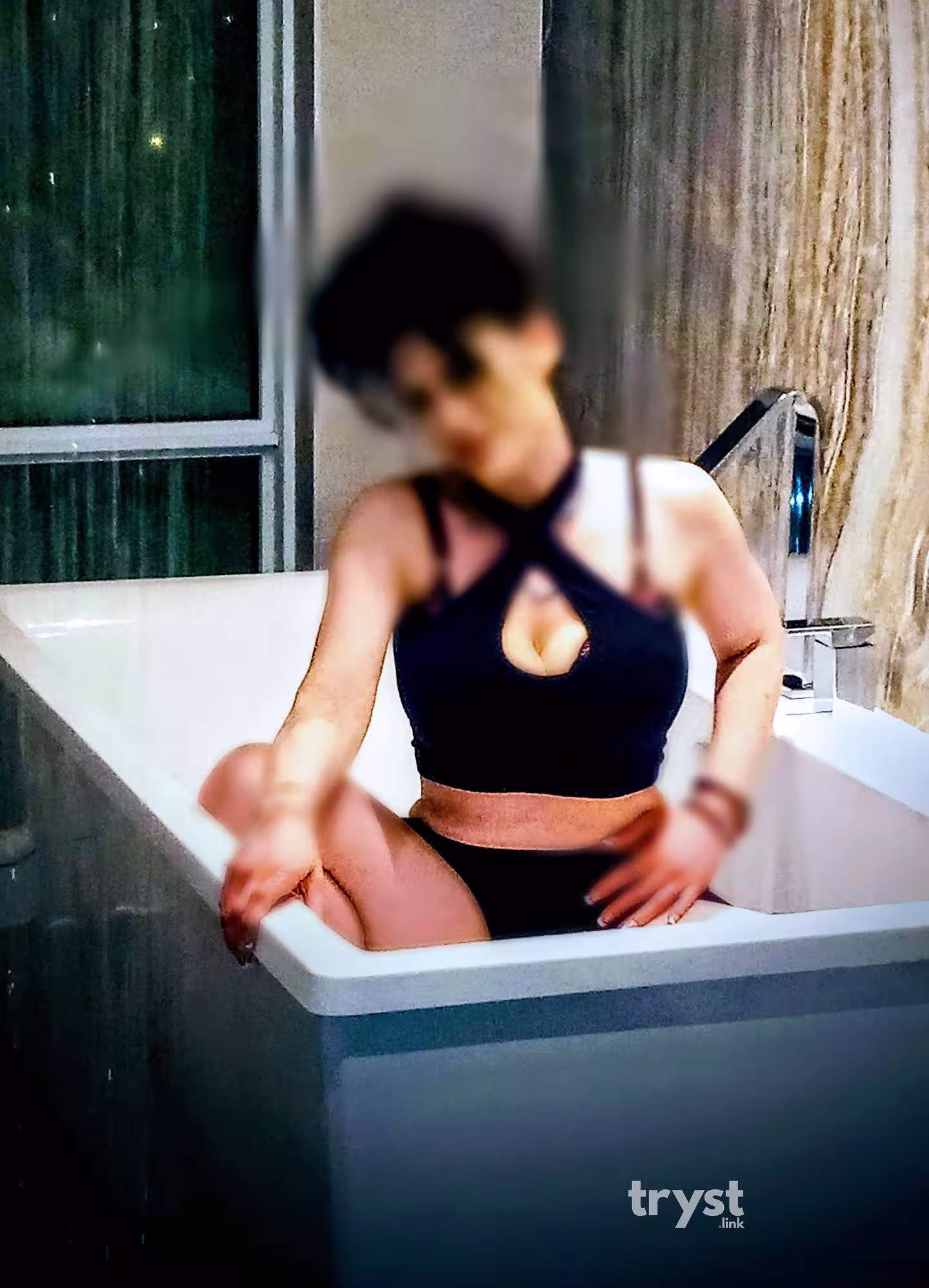 Milwaukee | 414-522-9257 | Rylee Raven | Escort