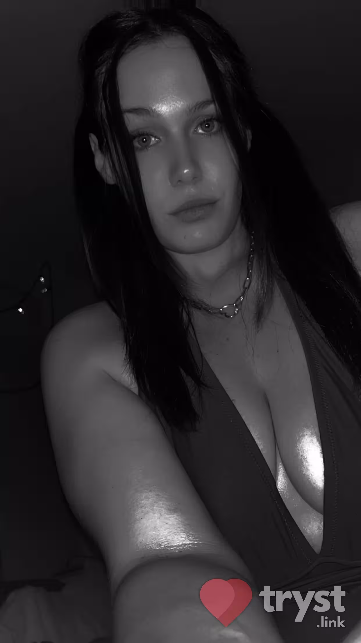 Olivia Warner | Escort | Bloomington | 952-800-8011