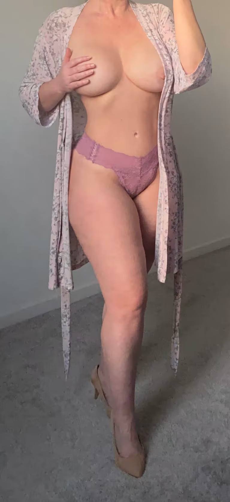 Escort | Simone | Indianapolis | 317-280-3656