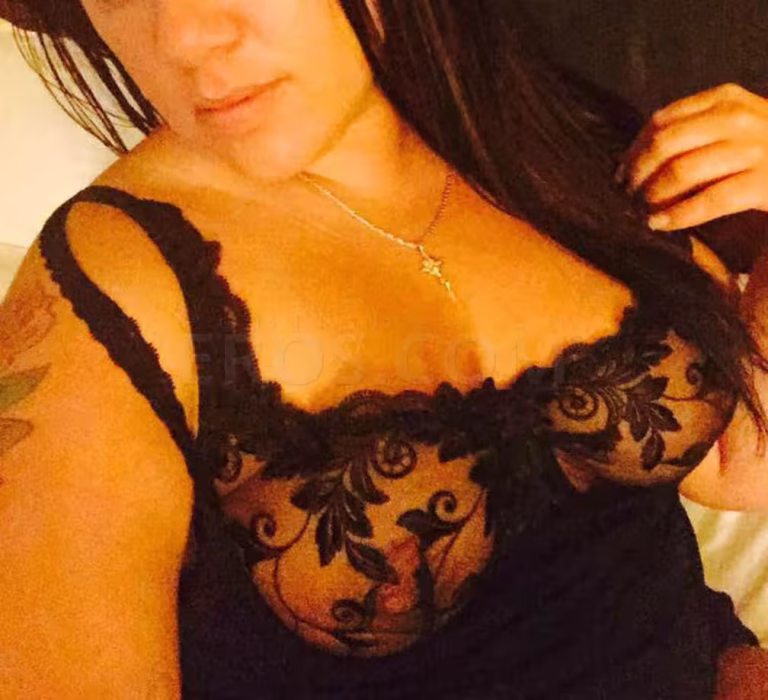 Minneapolis | Sweet Karley | Escort | 612-368-5944