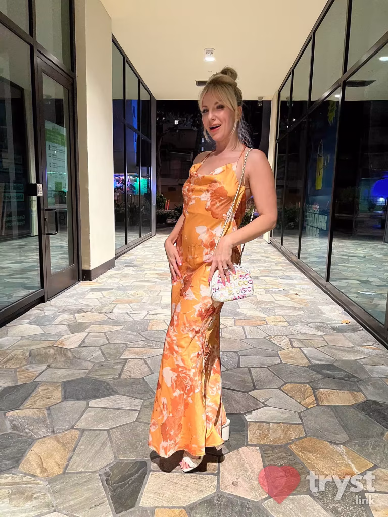 Escort | Ashley Fires | Boston | 617-334-5739