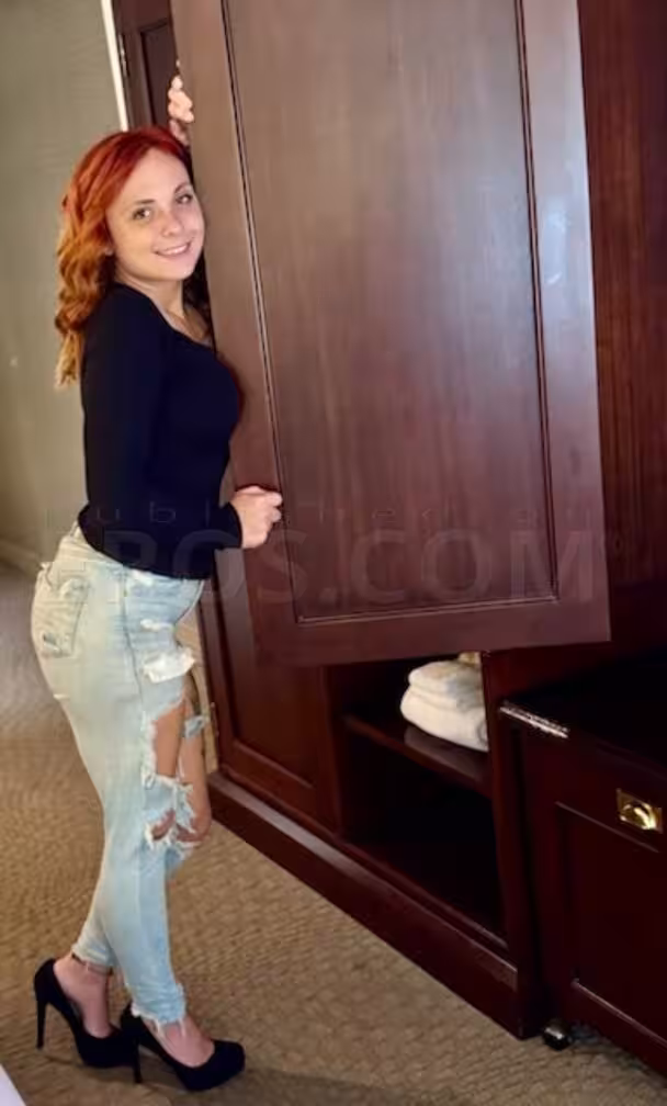 Caitlin | 878-208-2614 | Escort | Washington