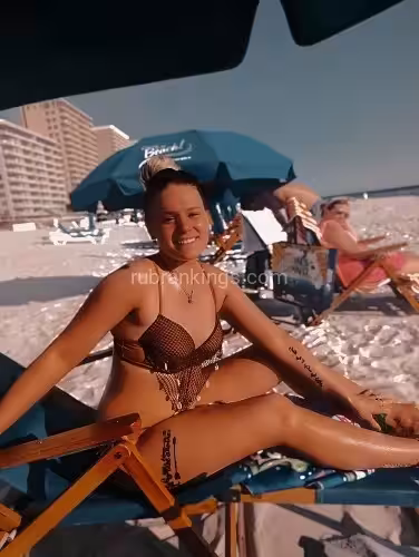 Nashville | Massage | 615-588-7049 | Daisy Mae