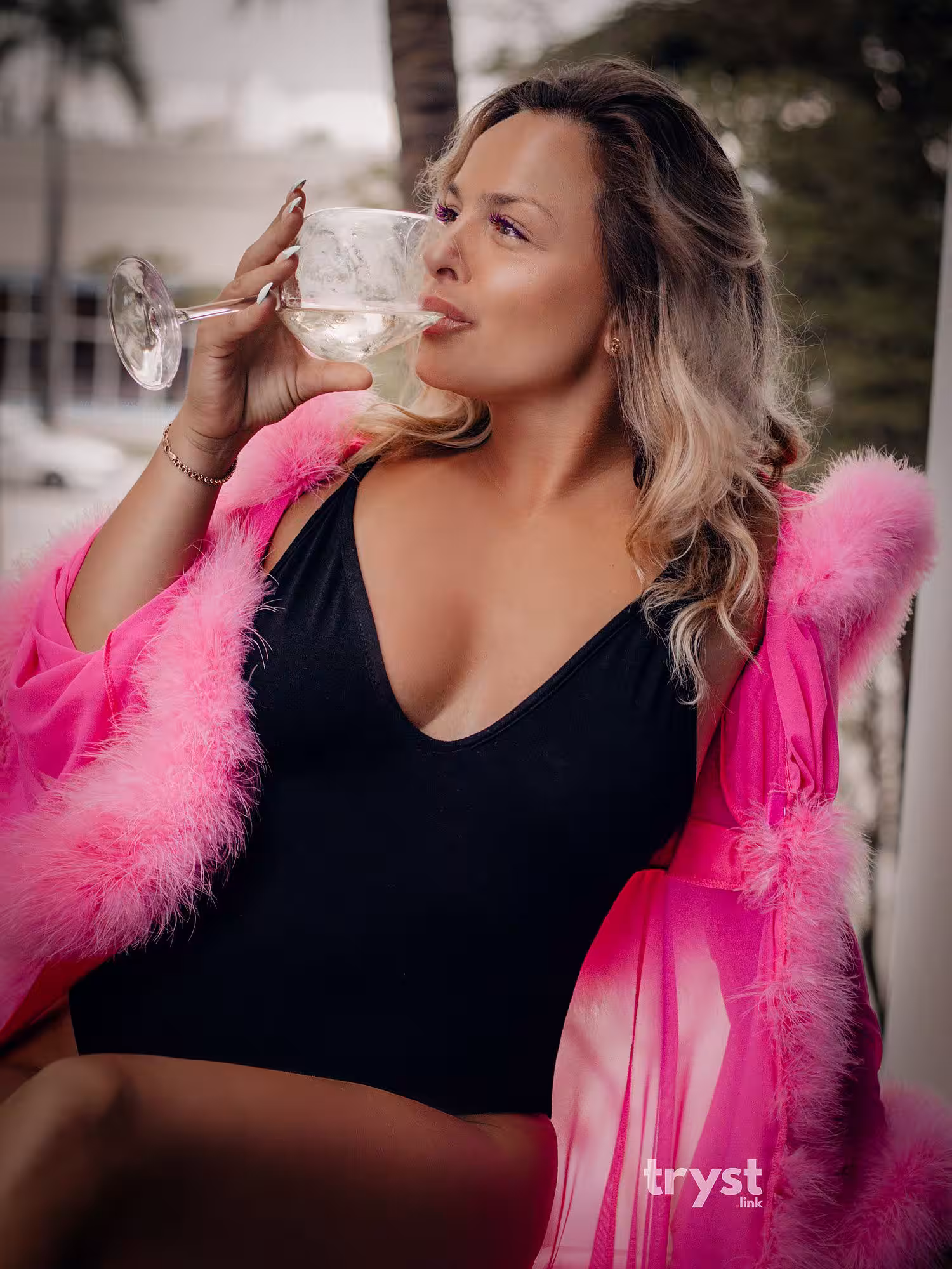 Escort | 786-806-3244 | Naples | Elisa