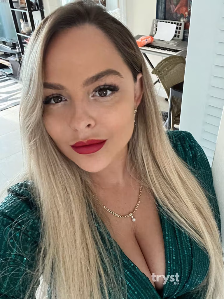 Escort | Elisa | 786-806-3244 | Naples